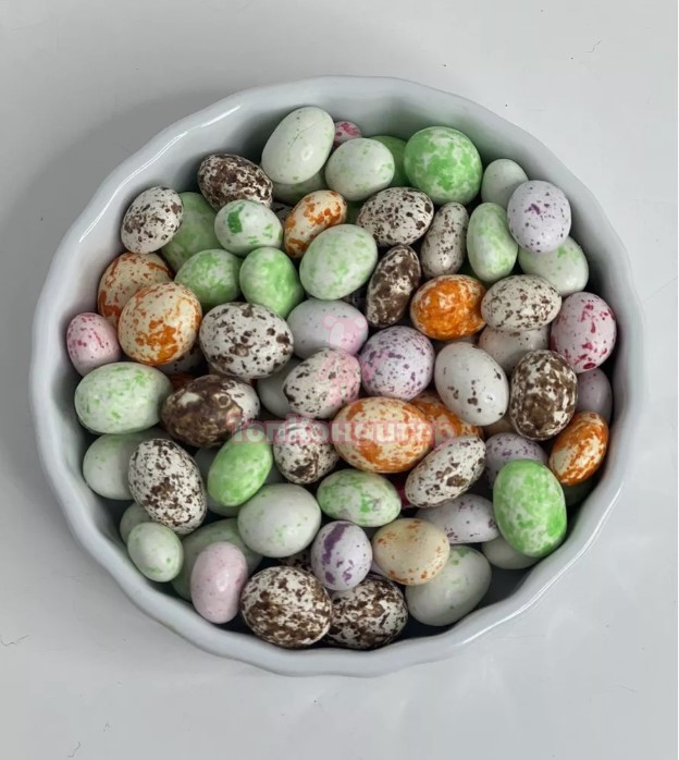 Драже яйца шоколадные с арахисом разноцветные 100гр